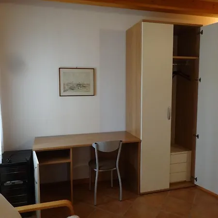 招待所 Ca Francine